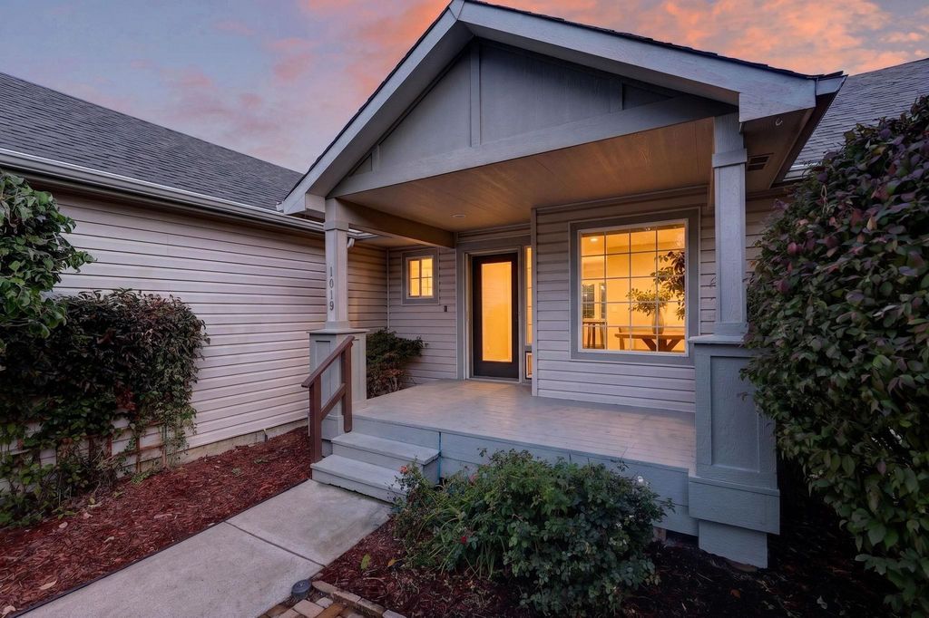 1019 W BOLAN Ave, Spokane, WA 99224 photo 2