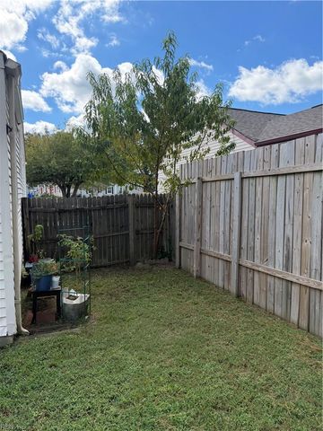 55 Bolling RD, Portsmouth, VA 23701