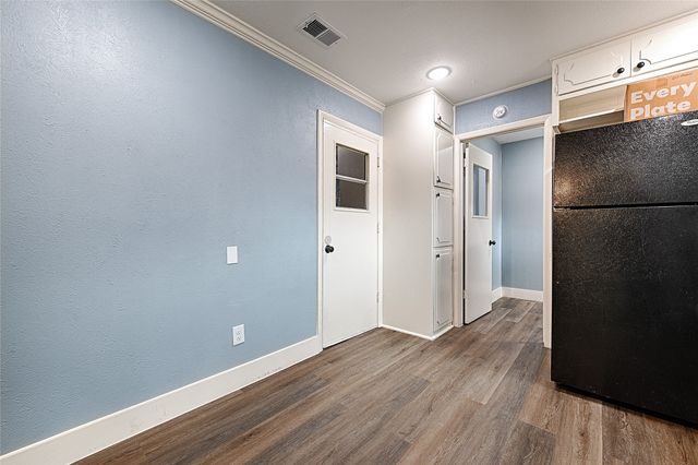 6413 Stonewall Street, Greenville, TX 75402