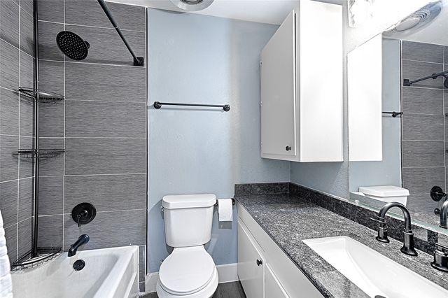 6413 Stonewall Street, Greenville, TX 75402