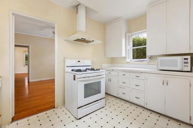 2219 La Callecita, San Diego, CA 92103