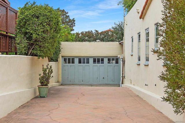 2219 La Callecita, San Diego, CA 92103