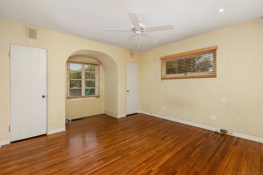 Image 12 of property listing at 2219 La Callecita, San Diego, CA 92103