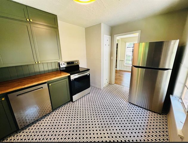 1213 Huntington Way, Norman, OK 73069