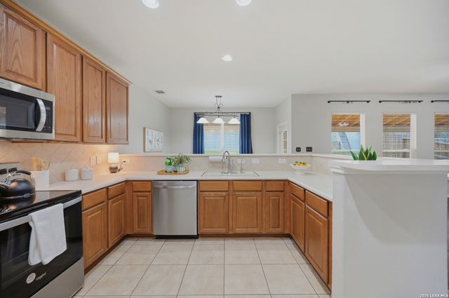 4943 Augusta Sq, San Antonio, TX 78247
