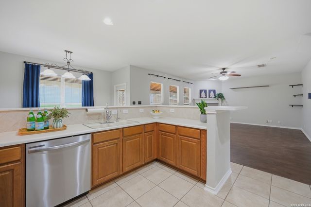 4943 Augusta Sq, San Antonio, TX 78247