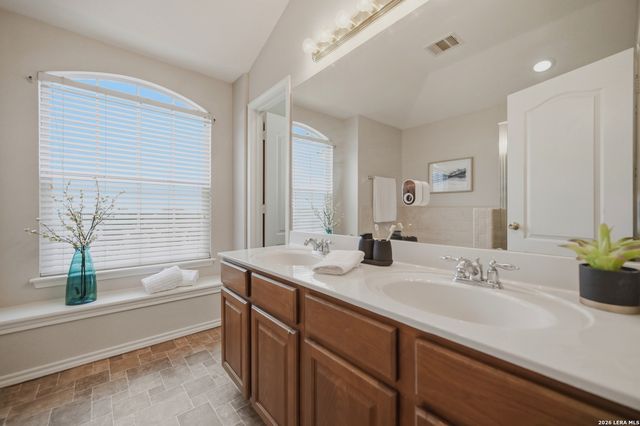 4943 Augusta Sq, San Antonio, TX 78247