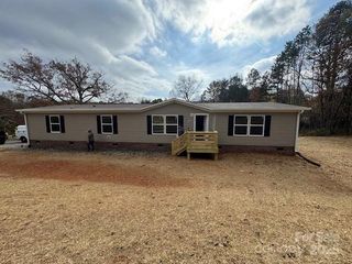 1564 Saddlewood Road, Lincolnton, NC 28033