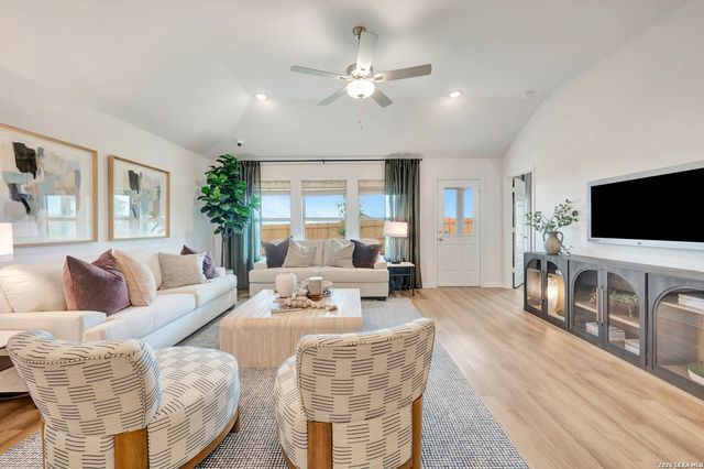4815 Maiz Valley, San Antonio, TX 78222