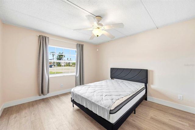 10365 PARADISE BOULEVARD 1, Treasure Island, FL 33706