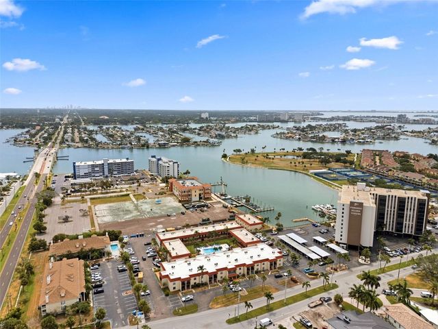 10365 PARADISE BOULEVARD 1, Treasure Island, FL 33706