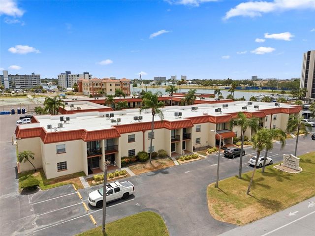 10365 PARADISE BOULEVARD 1, Treasure Island, FL 33706