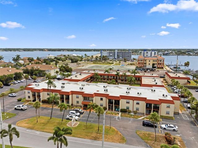 10365 PARADISE BOULEVARD 1, Treasure Island, FL 33706