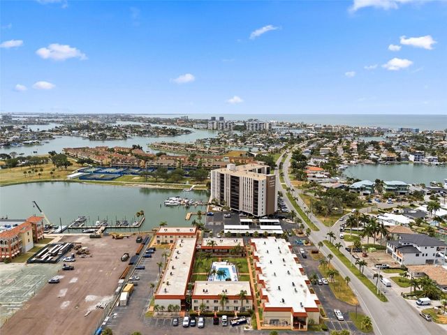 10365 PARADISE BOULEVARD 1, Treasure Island, FL 33706