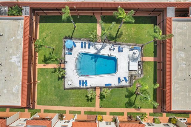 10365 PARADISE BOULEVARD 1, Treasure Island, FL 33706