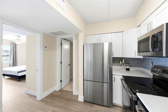 10365 PARADISE BOULEVARD 1, Treasure Island, FL 33706