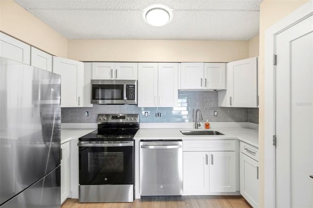 10365 PARADISE BOULEVARD 1, Treasure Island, FL 33706