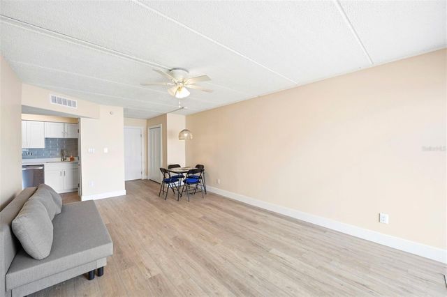 10365 PARADISE BOULEVARD 1, Treasure Island, FL 33706