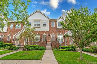 1847 Campau Farms Circle, Detroit, MI 48207