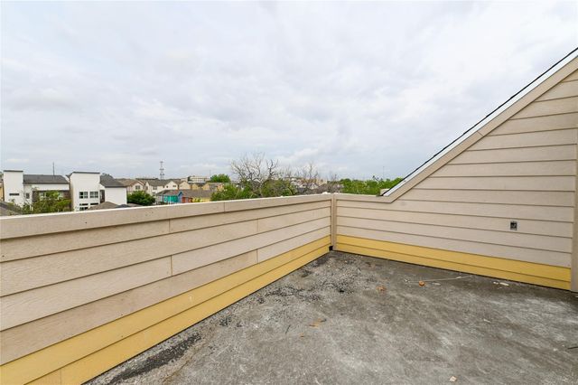 1507 W 23rd Street A, Houston, TX 77008