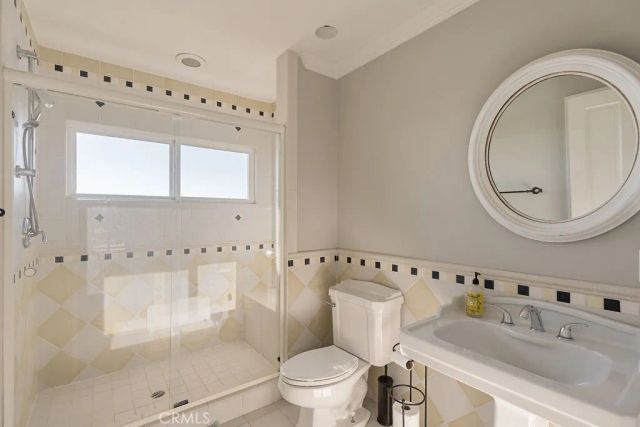 407 Mendoza Terrace, Corona Del Mar, CA 92625