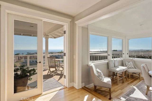 407 Mendoza Terrace, Corona Del Mar, CA 92625