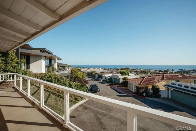 407 Mendoza Terrace, Corona Del Mar, CA 92625