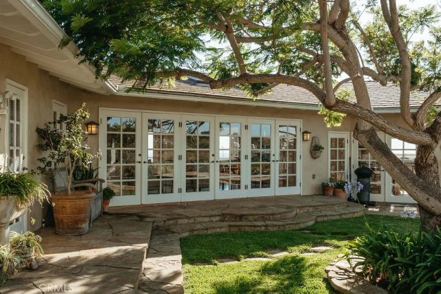 407 Mendoza Terrace, Corona Del Mar, CA 92625