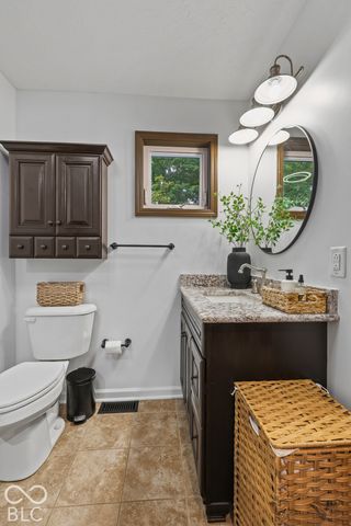 5739 Paradise Drive, Martinsville, IN 46151