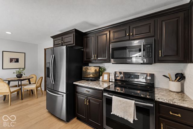 5739 Paradise Drive, Martinsville, IN 46151