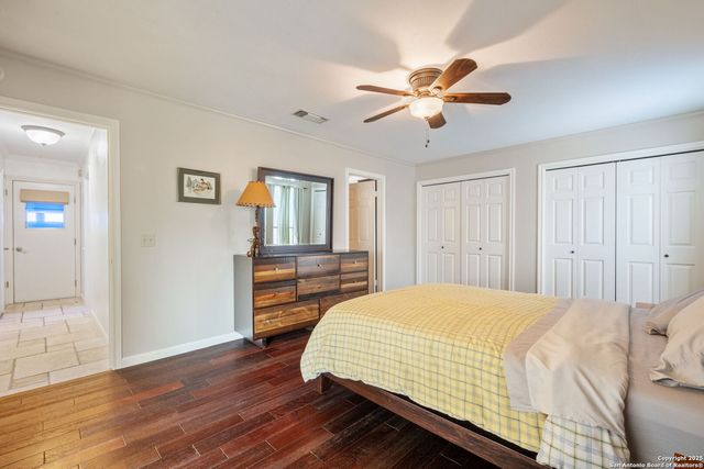 110 Highlands Blvd, Horseshoe Bay, TX 78657