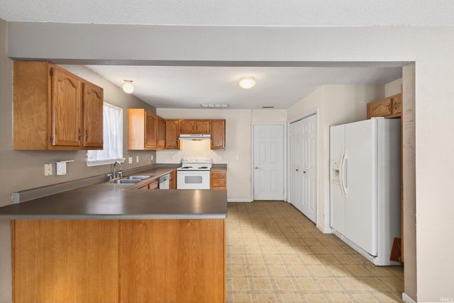 3696 S Mcdougal Street, Bloomington, IN 47403