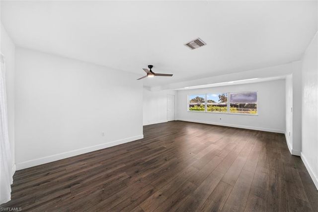 5460 Bayshore RD, North Fort Myers, FL 33917