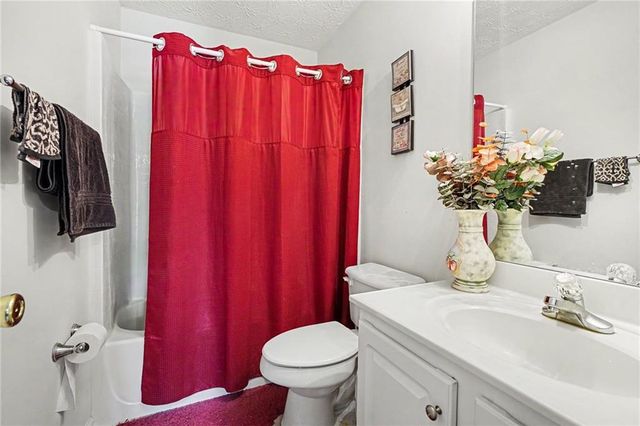 580 Waterstone Drive, Lawrenceville, GA 30046