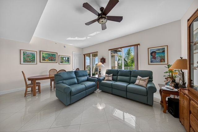 2631 NE 14th Avenue 406, Wilton Manors, FL 33334