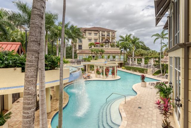 2631 NE 14th Avenue 406, Wilton Manors, FL 33334