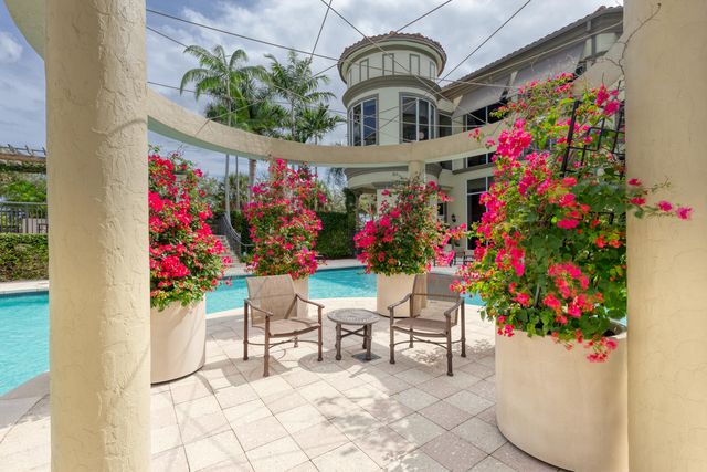 2631 NE 14th Avenue 406, Wilton Manors, FL 33334