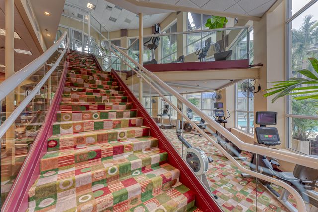 2631 NE 14th Avenue 406, Wilton Manors, FL 33334