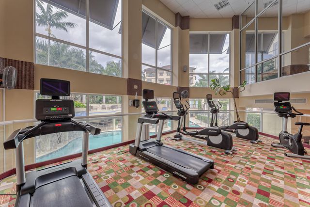 2631 NE 14th Avenue 406, Wilton Manors, FL 33334