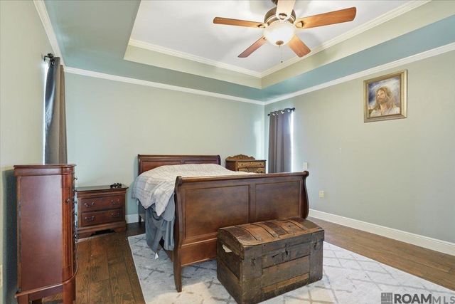 2054 Pecan Ridge Ave, Baton Rouge, LA 70816