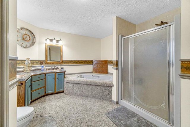 7960 E 173rd Avenue, Hebron, IN 46341