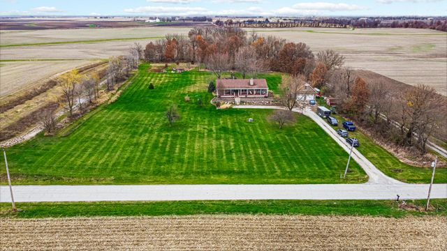 7960 E 173rd Avenue, Hebron, IN 46341