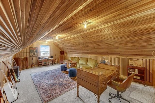 7960 E 173rd Avenue, Hebron, IN 46341