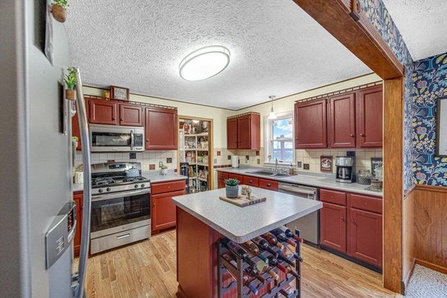 7960 E 173rd Avenue, Hebron, IN 46341