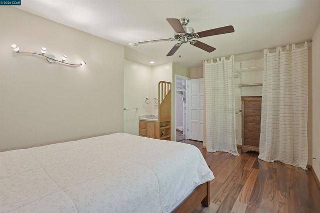 163 El Toyonal, Orinda, CA 94563