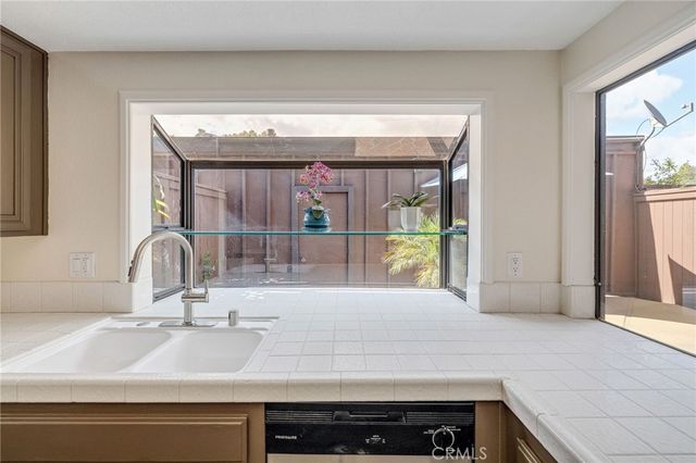 2040 Stonewood Court, San Pedro, CA 90732