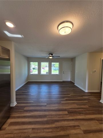 1621 Azalea Drive, Trotwood, OH 45417