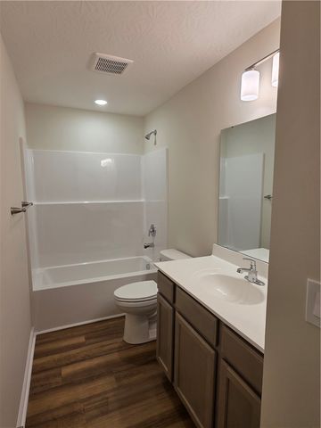 1621 Azalea Drive, Trotwood, OH 45417