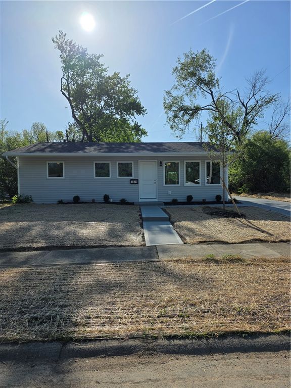 1621 Azalea Drive, Trotwood, OH 45417