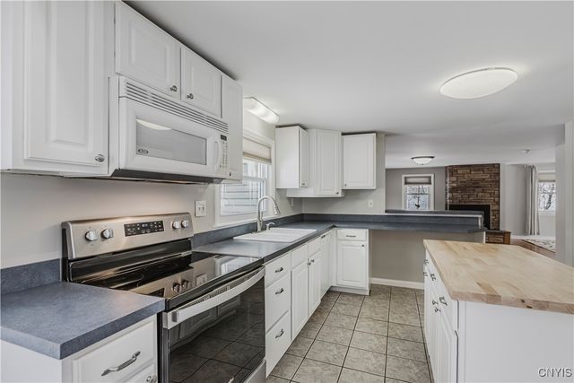 6536 Fox Road, Marcy, NY 13403